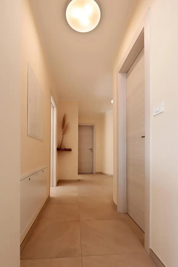 Villa Sunny Icici- Apartment Sun